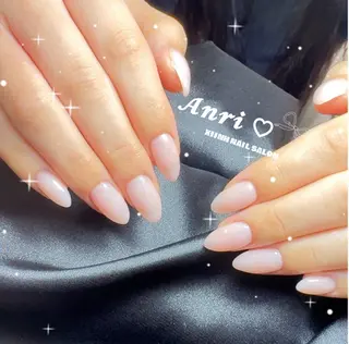 ネイル 𝓐𝓷𝓻𝓲 XiinhNailのネイルデザイン