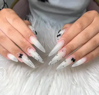 ネイル Lee Nailsのネイルデザイン