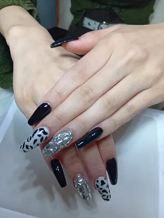 ネイル Hina ネイルサロンのネイルデザイン