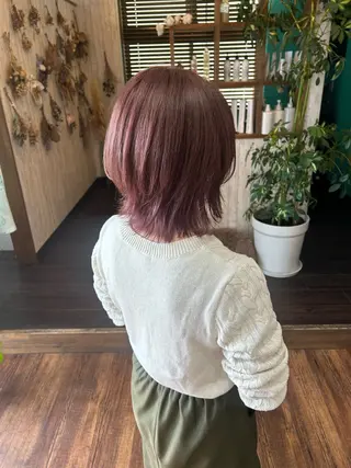 ショート カラー 早坂 さくらのヘアスタイル