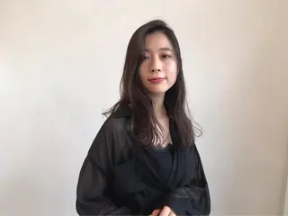 カラー RuLaN AMIのヘアスタイル