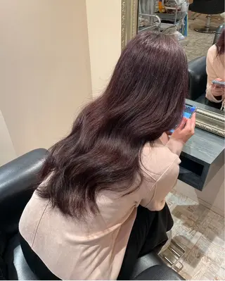 カラー yui🩶 Lita  4Fのヘアスタイル