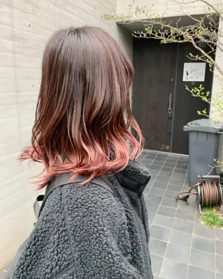 ミディアム レイヤーカット 赤み消し　店長/大和のヘアスタイル