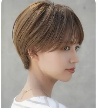 ショート 生島 実咲のヘアスタイル