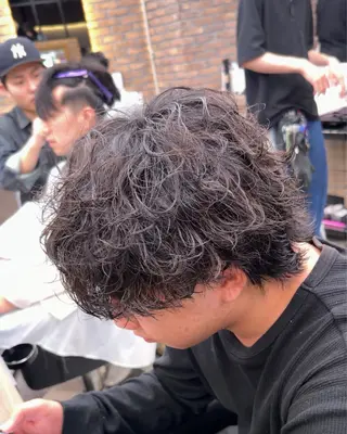 ショート カラー パーマ ヘアアレンジ メンズ キッズ 波巻き/シャドウ/ 特化 福田朝輝のヘアスタイル