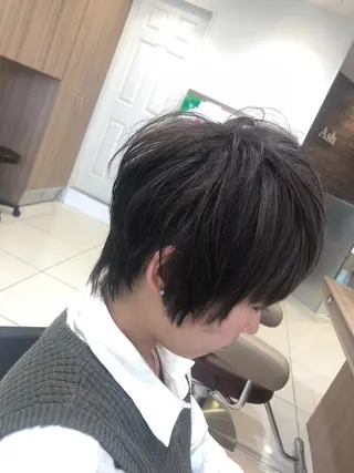 ショート カラー ママ美容師⭐️ シモダイラ ヒデミのヘアスタイル