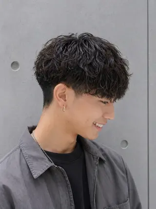 パーマ メンズ 宇梶 千愛のヘアスタイル