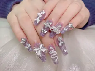 ネイル lucky nail 歌舞伎町のネイルデザイン