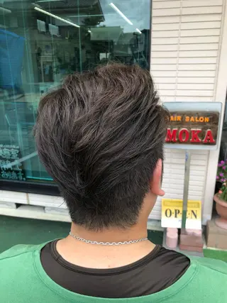 カラー メンズ 石塚 浩のヘアスタイル