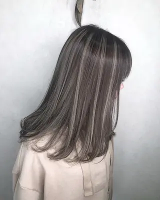 カラー 星野 さやかのヘアスタイル