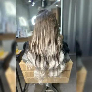 ロング カラー ヘアアレンジ キッズ 関西最安値🍓羽エ ク💛シールNO1◎のヘアスタイル