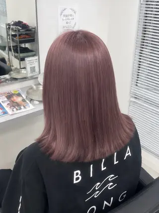 ミディアム 韓国風🥀透明感 カラー🖤uraraのヘアスタイル