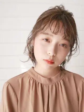 ミディアム カラー ヘアアレンジ 🫧美髪矯正/ 髪質改善/藤平健太のヘアスタイル