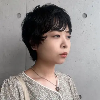 ショート パーマ 前野 日奈のヘアスタイル