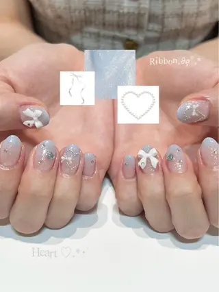 ネイル nailist mana𖤐´-のネイルデザイン
