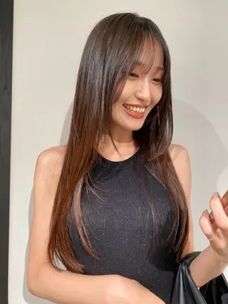 ロング カラー やまもと さえのヘアスタイル