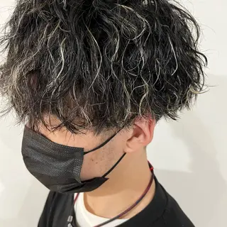 カラー パーマ メンズ 🩵DAICHI /デザイン特化🩵のヘアスタイル