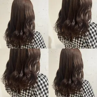 セミロング カラー カジュアルを女っぽく 𝗮𝘆𝗮𝗰𝗼のヘアスタイル