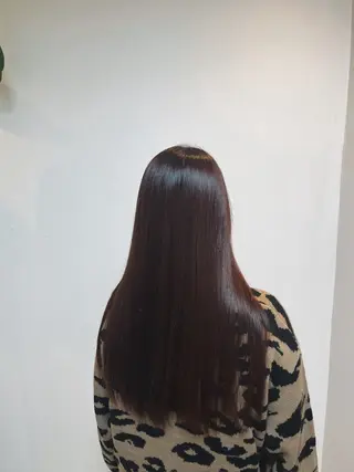 カラー 新川 樹里のヘアスタイル