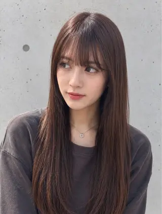 セミロング カラー takagi nayuのヘアスタイル