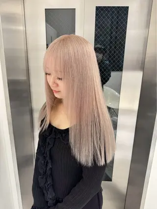 ロング カラー ハイトーンカラー💞 くるみ🎀のヘアスタイル