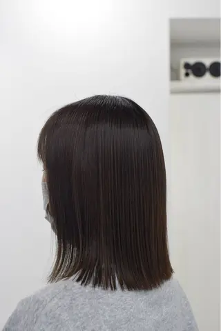 ミディアム Shiro RENのヘアスタイル