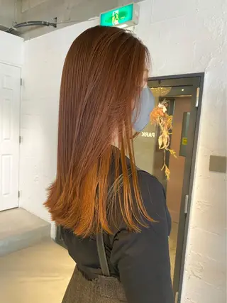 ロング カラー 聖 来のヘアスタイル