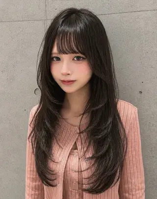 ロング 南 菜花のヘアスタイル