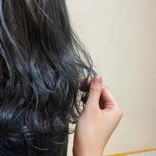セミロング カラー SALTWATER AYARIのヘアスタイル