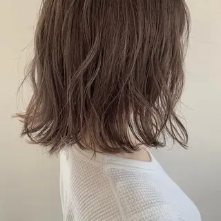 ミディアム カラー パーマ ヘアアレンジ 加藤 綾華のヘアスタイル
