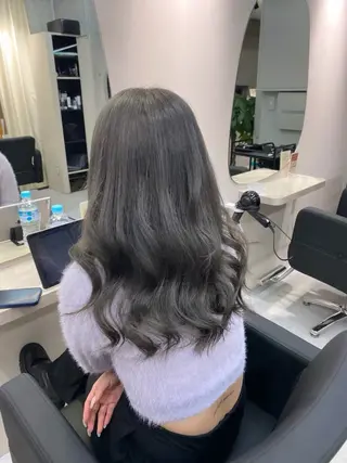 セミロング カラー 蔵本 仁のヘアスタイル