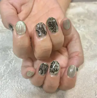 ネイル Lian. nailist❥のネイルデザイン