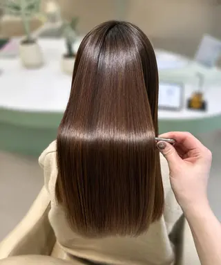 レイヤー×顔周り/ 髪質改善/川上京香のヘアスタイル