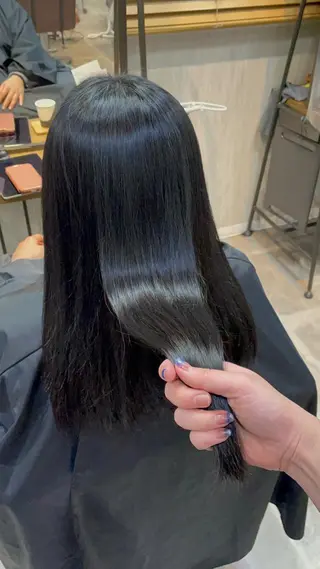 セミロング REI🫧オージュア ソムリエ🫧のヘアスタイル