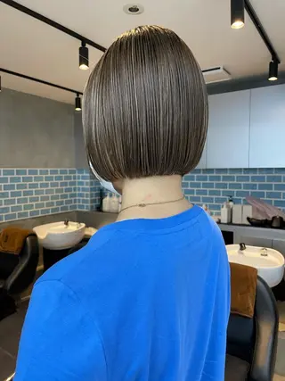 ショート カラー 華 /ショート/ボブのヘアスタイル