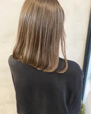 セミロング カラー ヘアアレンジ ネイル マツエク・マツパ 夜23時まで予約🉑 reverieあきらのヘアスタイル