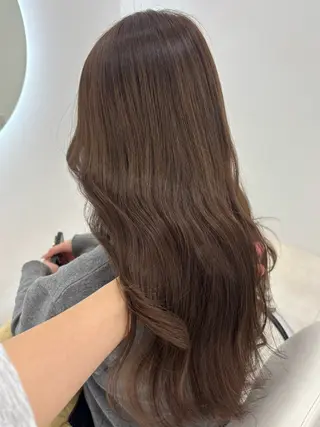 ロング カラー 【aini天王寺】 𝐚𝐢𝐫𝐢✂︎のヘアスタイル