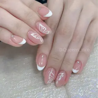 ネイル Queens テイのネイルデザイン