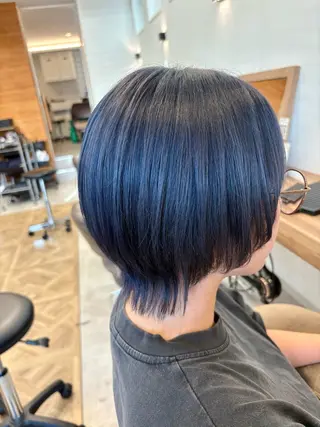 ショート カラー 渡邊 玲来のヘアスタイル