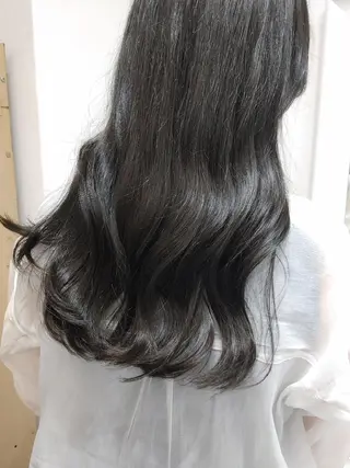 カラー ロング 渋谷隠れ家サロン🌿 河原志帆のヘアスタイル
