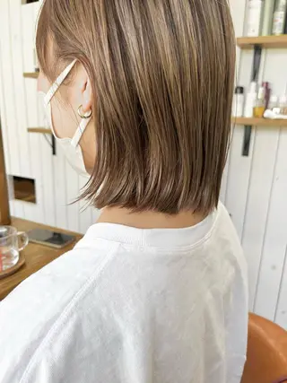 ショート カラー Hareru 豊田 修廣のヘアスタイル