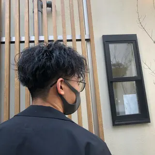 パーマ メンズ ツイストスパイラル 成林康平のヘアスタイル