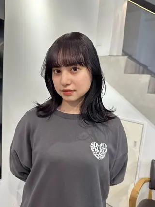 セミロング 韓国ヘアメンズ・レデ ィース特化ミクのヘアスタイル