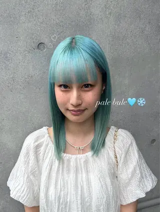 セミロング カラー 韓国レイヤー kira🌛のヘアスタイル