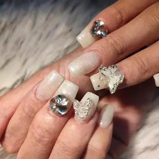 ネイル RUNWAY 　　のネイルデザイン