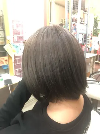 ショート ゆぴ☾/推しカラー /ハイトーンのヘアスタイル