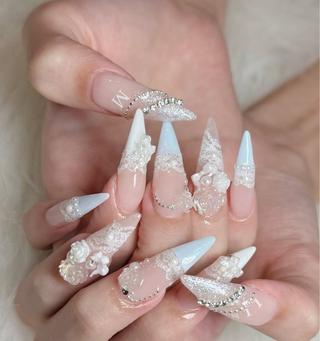 ネイル D-BEAUTY Nailsalonのネイルデザイン