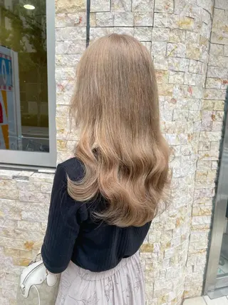 ロング Loob.TOKYO MIYA🌈のヘアスタイル