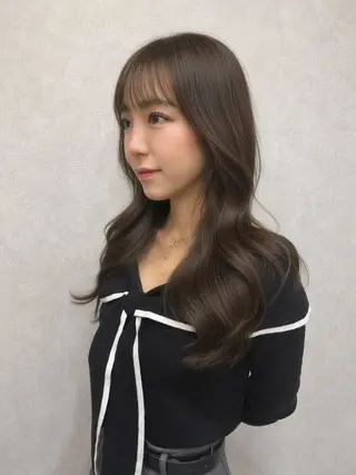 ロング カラー AIRI layer cut hairのヘアスタイル