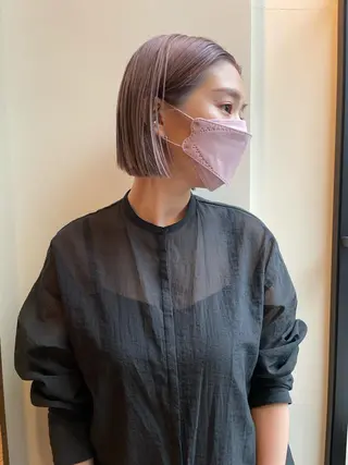 ショート カラー 白髪ぼかしハイライト 脱白髪染めのヘアスタイル
